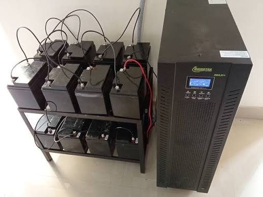 Online UPS installation